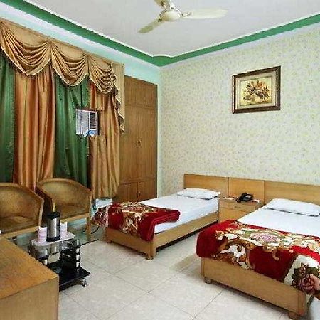 Mandakini Grand Hotel New Delhi Ngoại thất bức ảnh